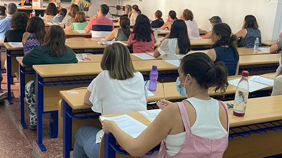 Enfermeras en el examen de un proceso selectivo